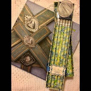 CLICK ON @meme2626 🌷VERA BRADLEY PENCIL BOX SET